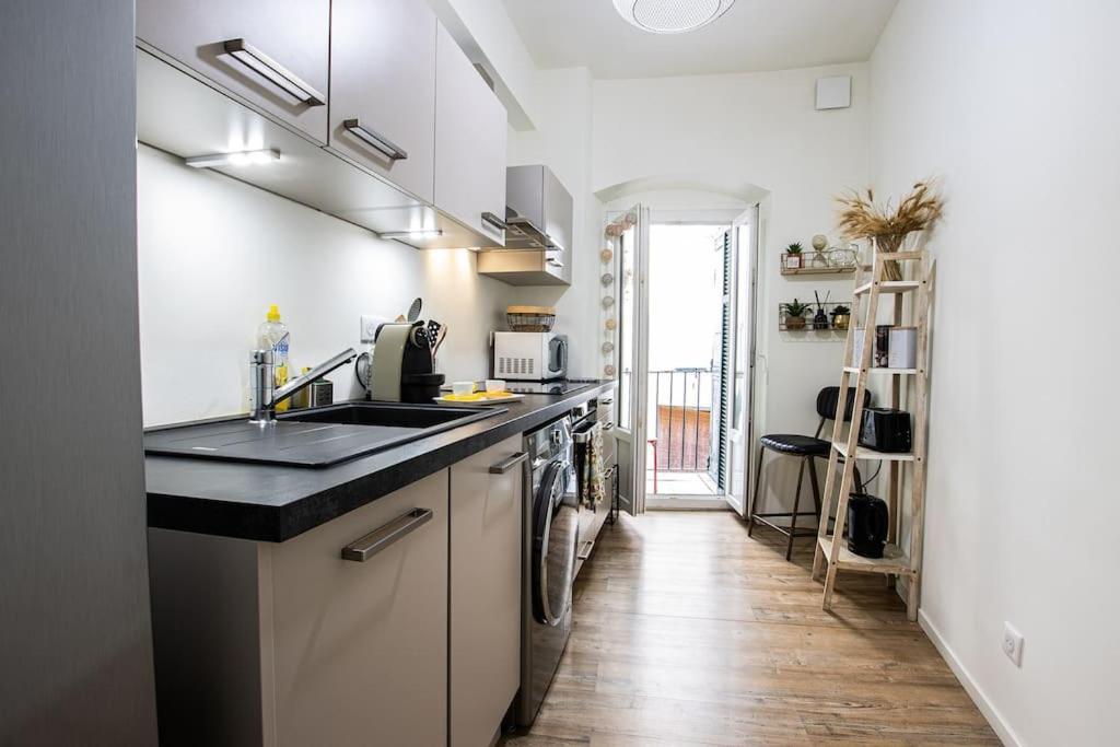 Apartamento Cocooning Au Coeur De La Cite Imperiale Ajaccio  Exterior foto